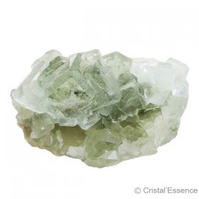 Fluorite vert pâle, groupe de cristaux 2