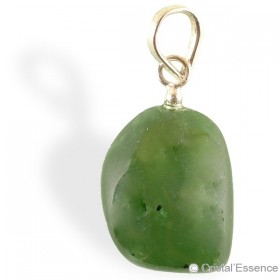 Pierre Jade néphrite roulée en forme de pendentif avec attache