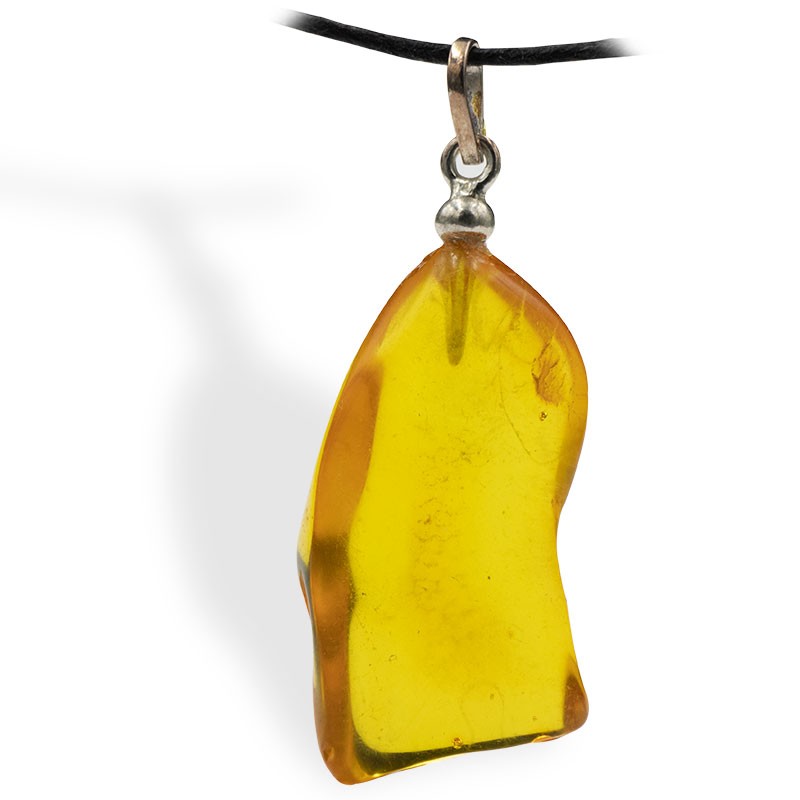 Pendentif Ambre roulé, attache argent, à la poussé des premières dents de bébé.