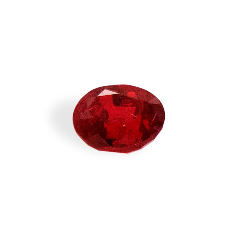 Spinelle rouge, taillé facetté, 0,74 carats