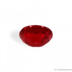 Spinelle rouge, taillé facetté, 0,74 carats