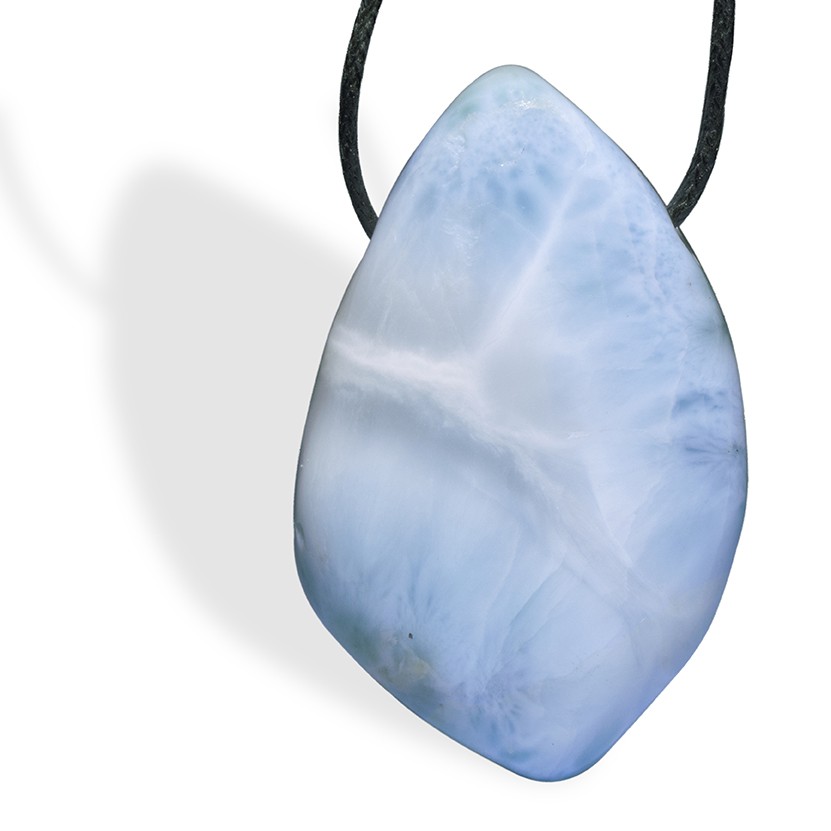 Pierre Larimar cabochon percé, pectolite bleue pour la gestion du stress et de la colère