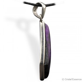 Sugilite cabochon, pendentif cerclé argent 6,7 g