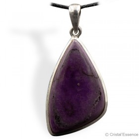 Sugilite cabochon triangle, pendentif cerclé argent 6,8 g