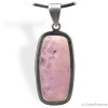 Kunzite, pendentif cerclé argent