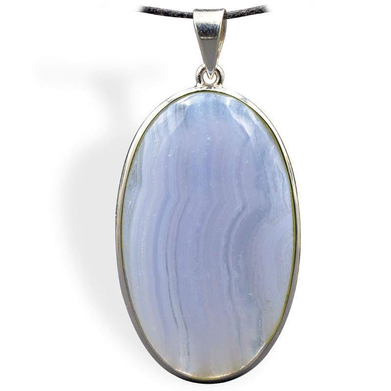 Calcédoine bleue veinée en pendentif