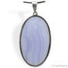 Calcédoine bleue veinée, pendentif  cabochon argent