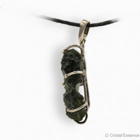 La Moldavite est par excellence la pierre d’ouverture du cœur