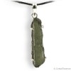 La Moldavite est par excellence la pierre d’ouverture du cœur, en pendentif argent