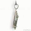 Moldavite , pierre de cœur par excellence, pierre d'ouverture à la vie
