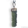 La plus belle qualité de Moldavite est d’un vert translucide et lumineux.