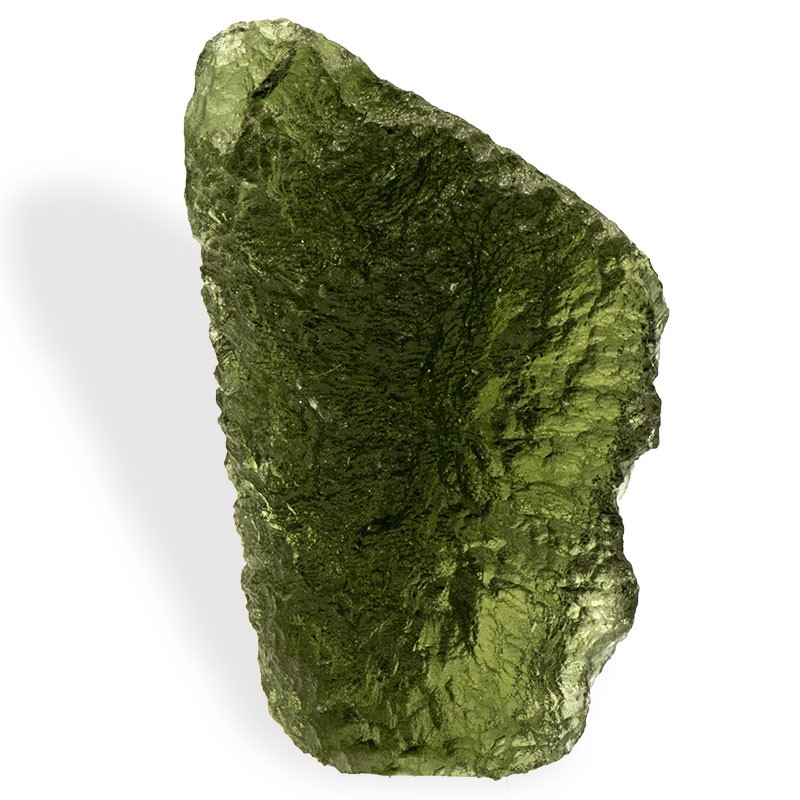 La Moldavite est par excellence la pierre d’ouverture du cœur, et de façon plus large, d’ouverture à la vie.