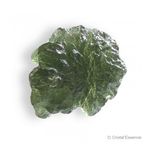 La Moldavite est par excellence la pierre d’ouverture du cœur, et de façon plus large, d’ouverture à la vie.
