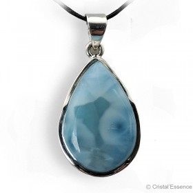 Pierre Larimar en pendentif, cerclé argent en forme de cabochon pour la gestion du stress