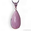 Pendentif pierre Kunzite, montage cerclage argent à mettre au niveau du chakra du cœur.