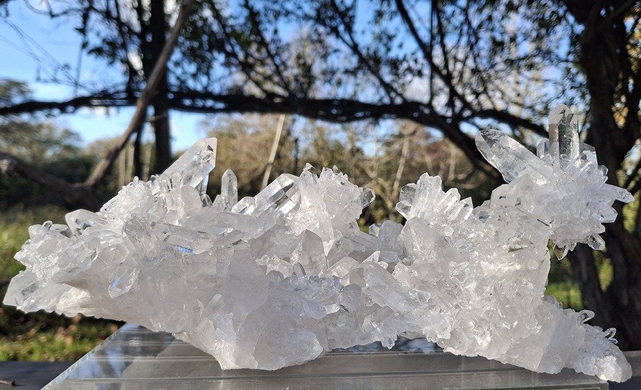 Cristal de roche du Brésil, très grandes gerbe de cristaux, 2,095 kg