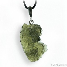 Pendentif Moldavite pierre du chakra du cœur