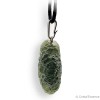 Moldavite brut en pendentif,