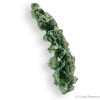 magnifiquement découpée, la Moldavite de Besednice est très rare.