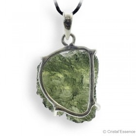 Moldavite,  en pendentif