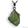 Moldavite authentique en pendentif, pierre d'ouverture du coeur