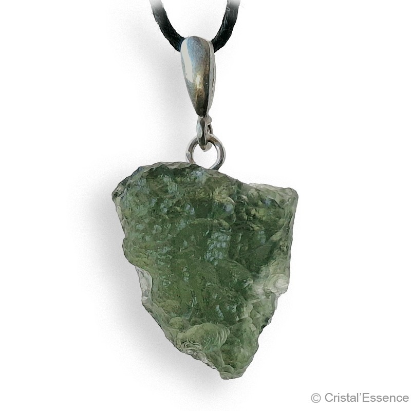 Pendentif Moldavite pierre du chakra du cœur