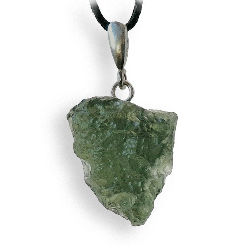 Pendentif Moldavite pierre du chakra du cœur